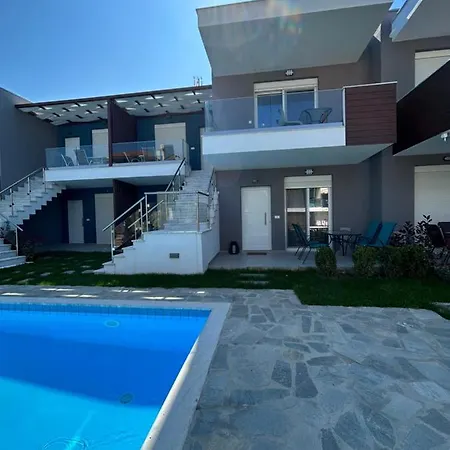 Apartmán Emerald Luxury & Pool Ii Ofrínion